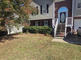 3161 Keenly Ives Ct, Buford, GA 30519