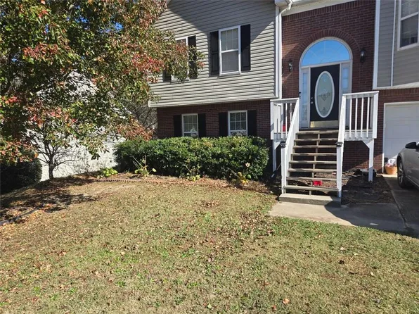 3161 Keenly Ives Ct, Buford, GA 30519