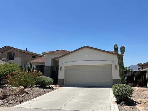1733 W Nighthawk Way Photo 1