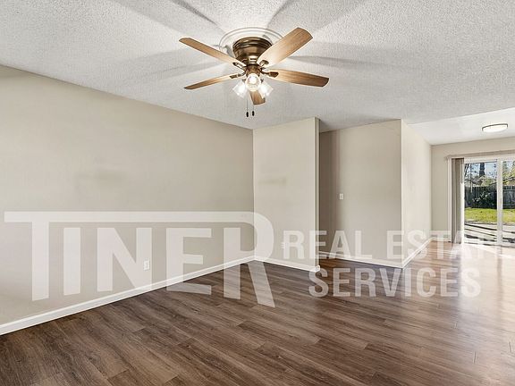 3rd image of 9024 Leatham Ave
