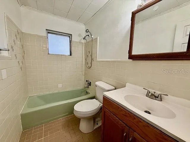 4 Sunshine Blvd — Photo 19