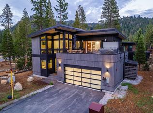 377 Palisades Cir, Olympic Valley, CA 96146