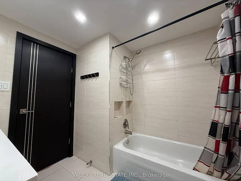 180 Mississauga Valley Blvd #143A — Photo 11