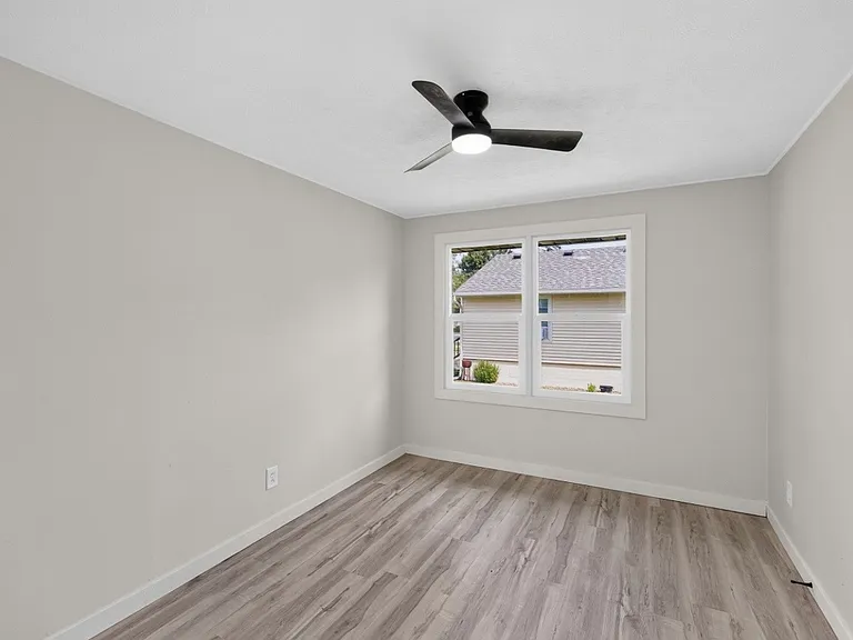 2510 Normandy Dr — Photo 14