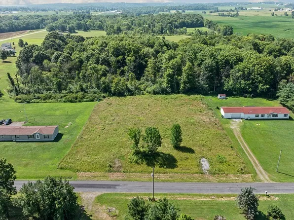 24865 Center Rd, Alliance, OH 44601