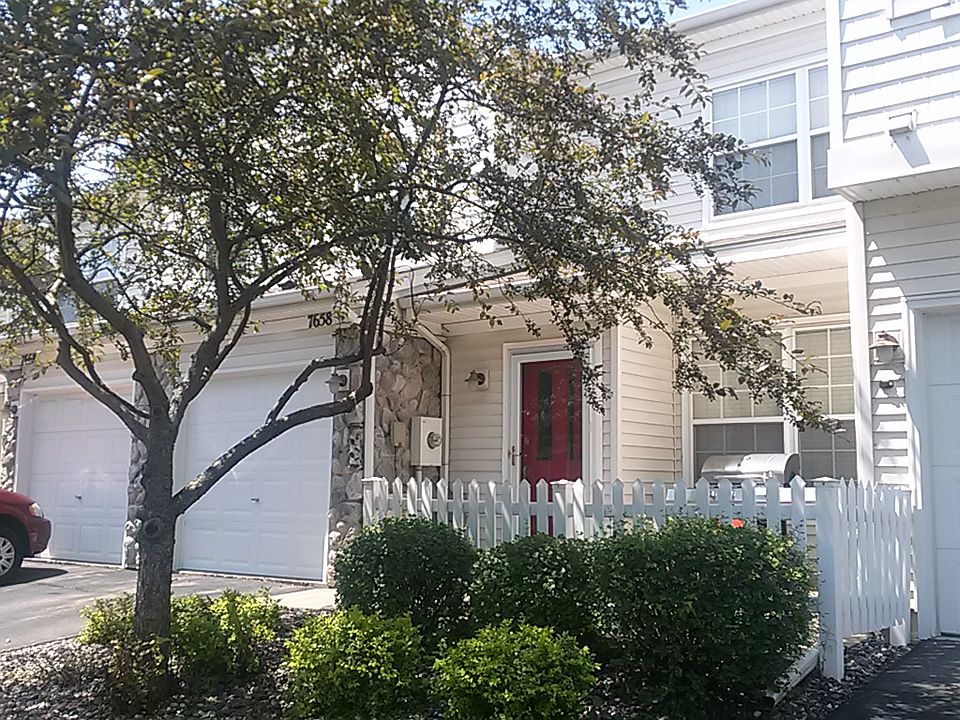 2nd image of 7658 Primrose Pl