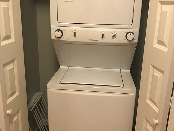 5th image of 4422 N Cypress Ln APT 206