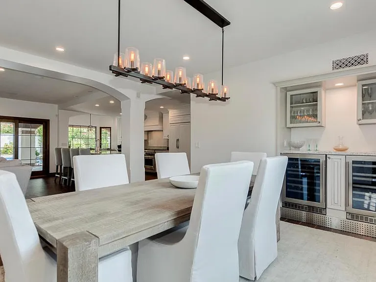 9402 E La Posada Cir — Photo 3