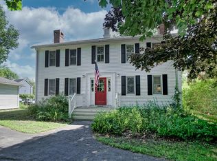 42 York St, Kennebunk, ME 04043