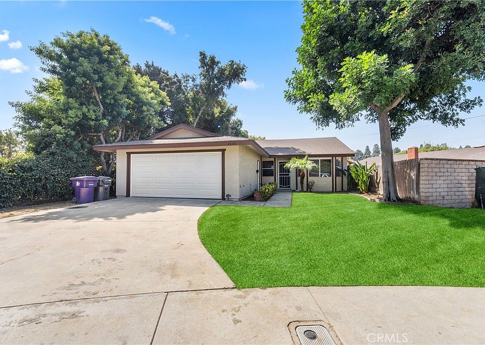 1st image of 2640 N Eaton Cir