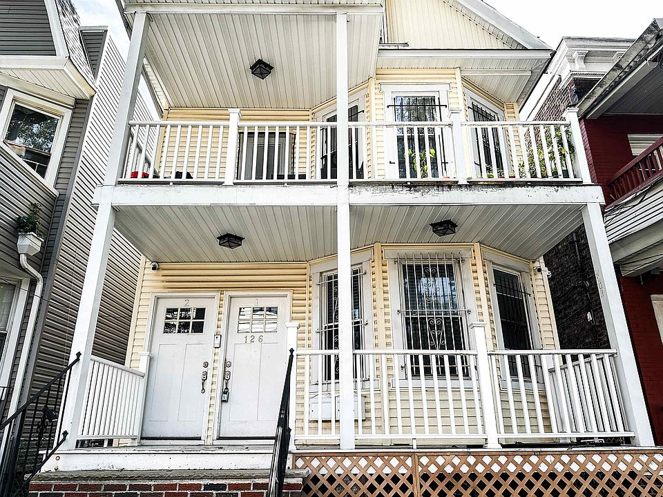 1st image of 126 Wade St #1