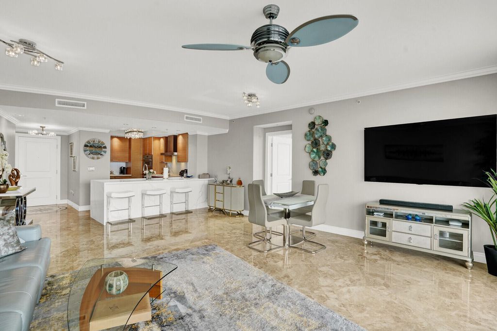 1 N Ocean Boulevard #814, photo 6