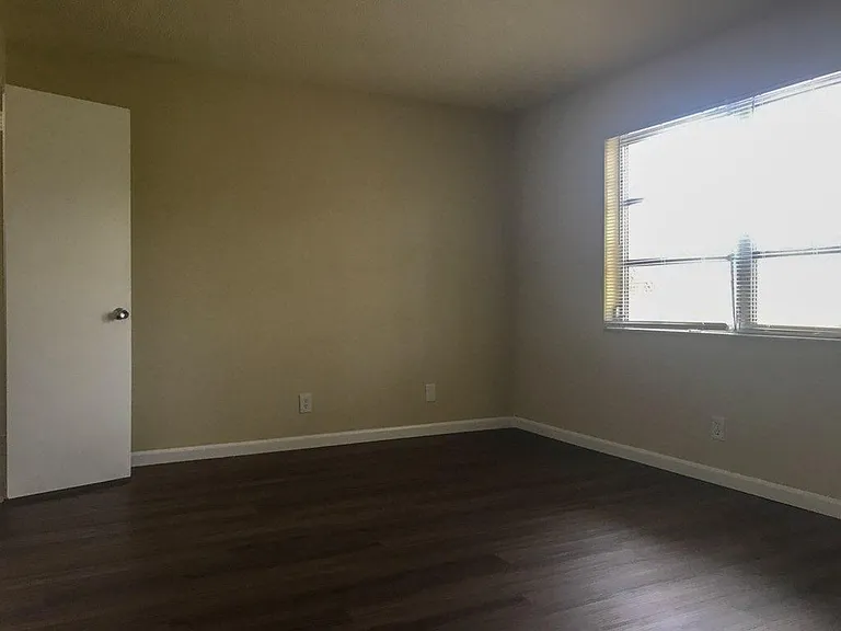 5205 Eadie Pl — Photo 13