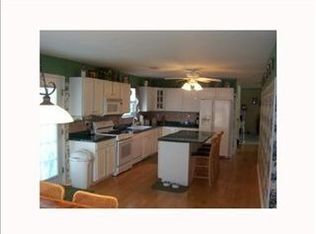 7 Avenue I, Monroe Township, NJ 08831