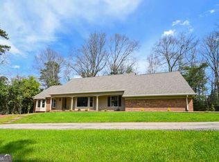 3216 Golf Club Dr, Gainesville, GA