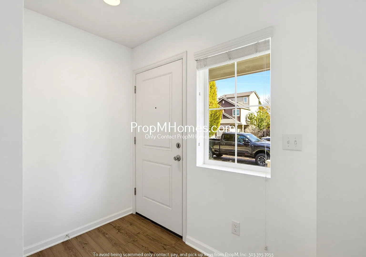 Newly Renovated 3 Bedroom Home in Beaverton! — Photo 2