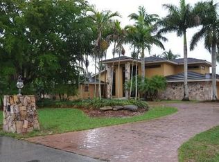 9972 SW 125th Ter, Miami, FL 33176