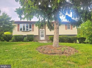 811 Poplar Ln #L-0811, Lebanon, PA 17046