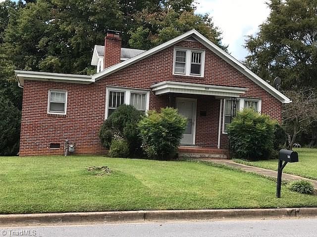 1st image of 527 Washburn Ave