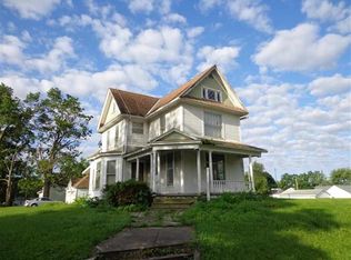 403 W Superior St, Clarksville, IA 50619