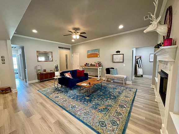 3rd image of 5804 SW Teppee Ave