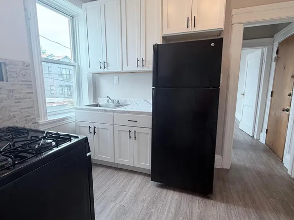 488 John F Kennedy Blvd #4E, Bayonne, NJ 07002