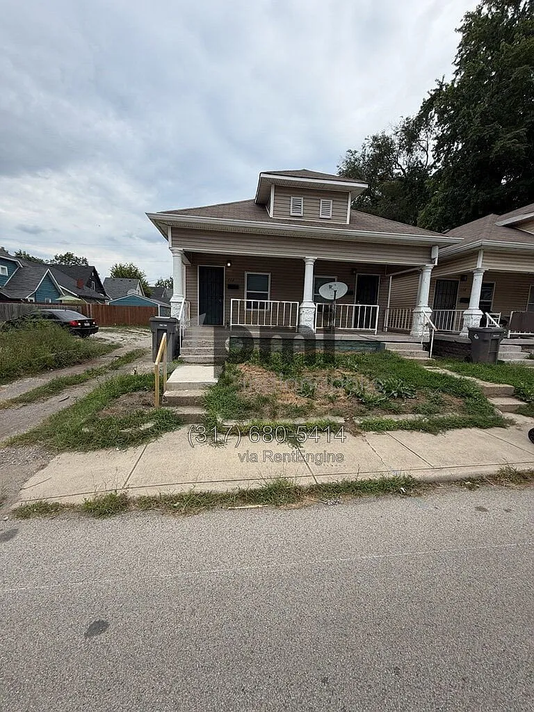 2 bed, 1.0 bath, 688 sqft, $825 — Photo 2