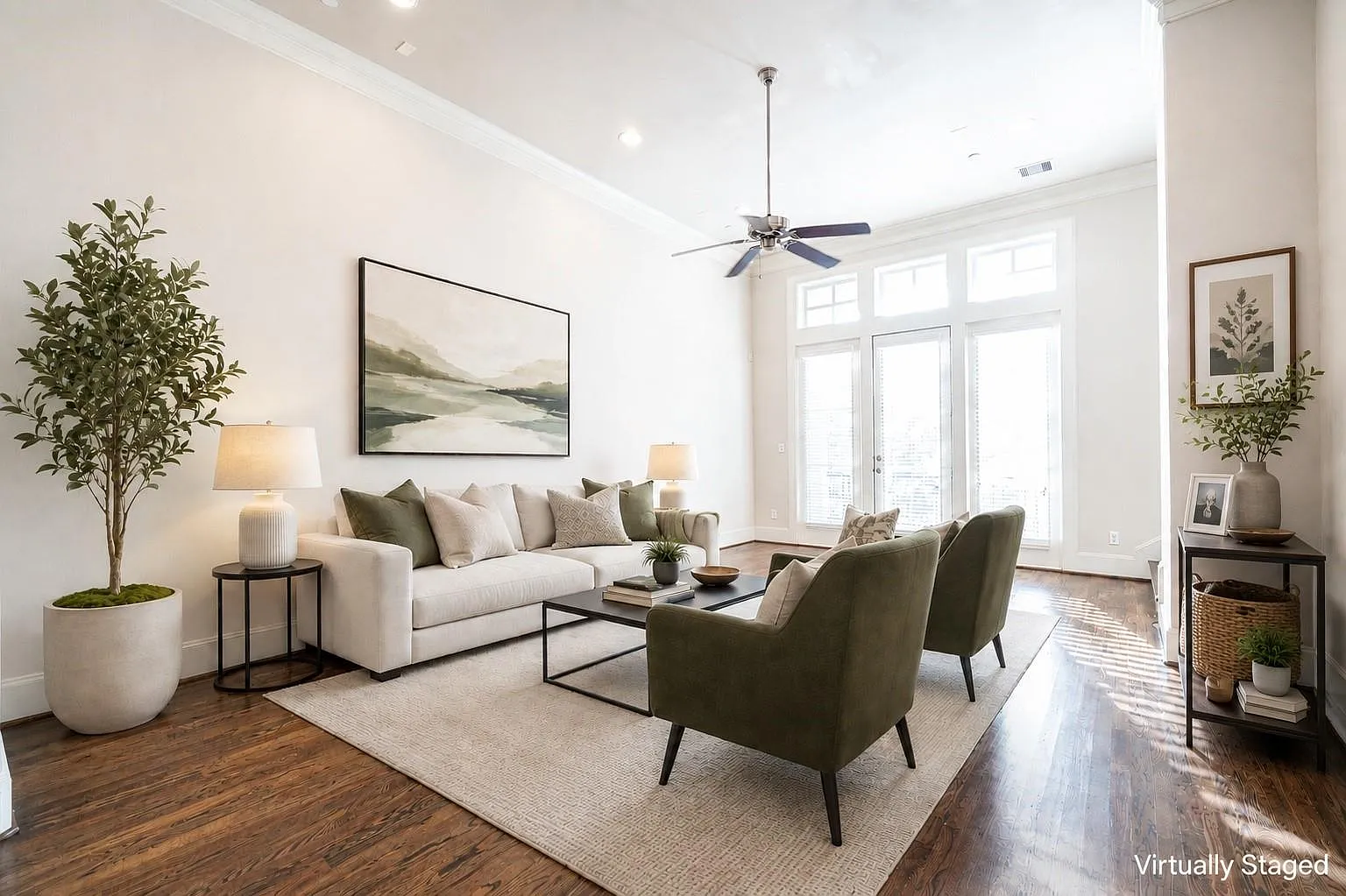 4 bed, 4.5 bath, 2800 sqft, $3,600 — Photo 1