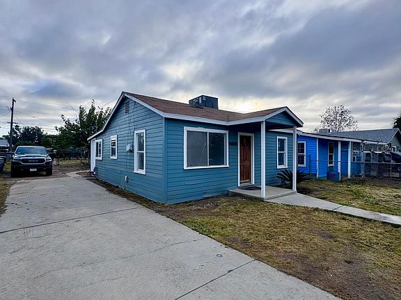 3rd image of 1131 W Buena Vista Avenue