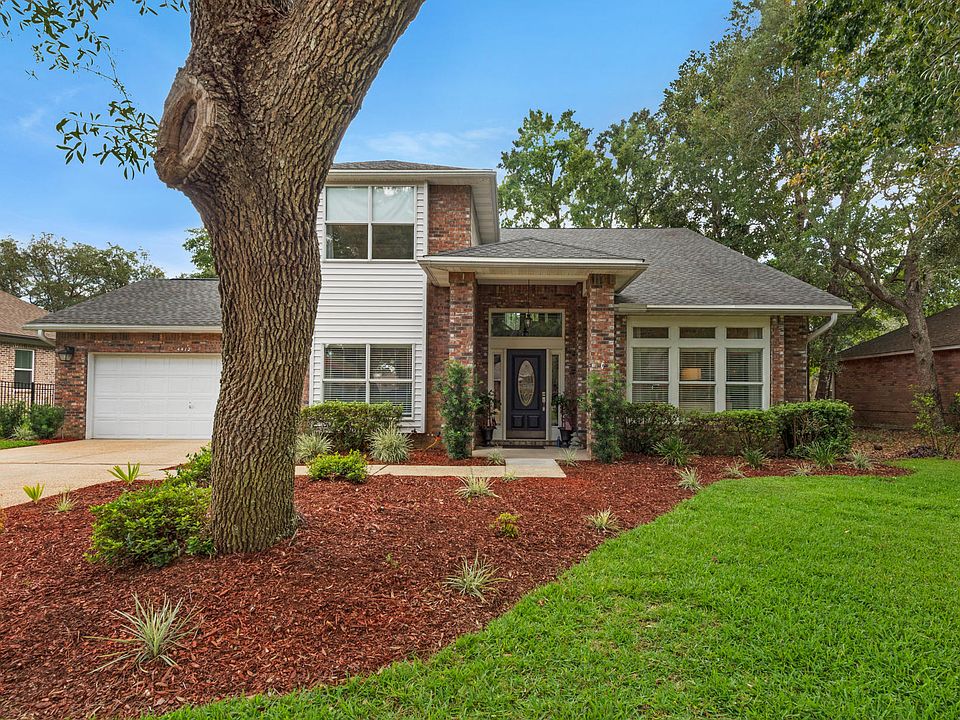 1st image of 4412 Windrush Dr
