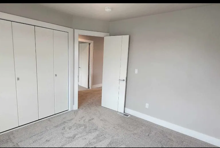 16235 SE Pleasant Valley Pkwy — Photo 18