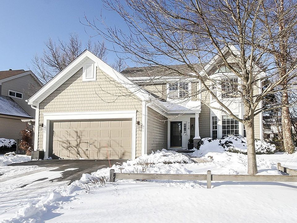 1st image of 716 Foxmoor Ln