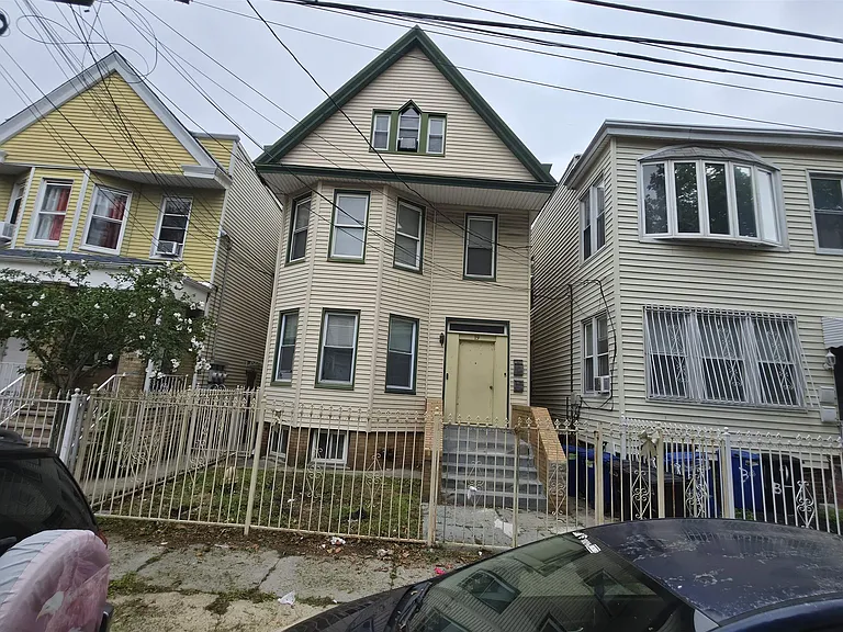 19 Delaware Ave #2 — Photo 16