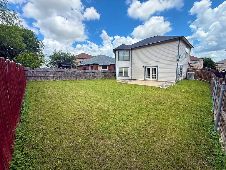 10838 Larson Cavern — Photo 39