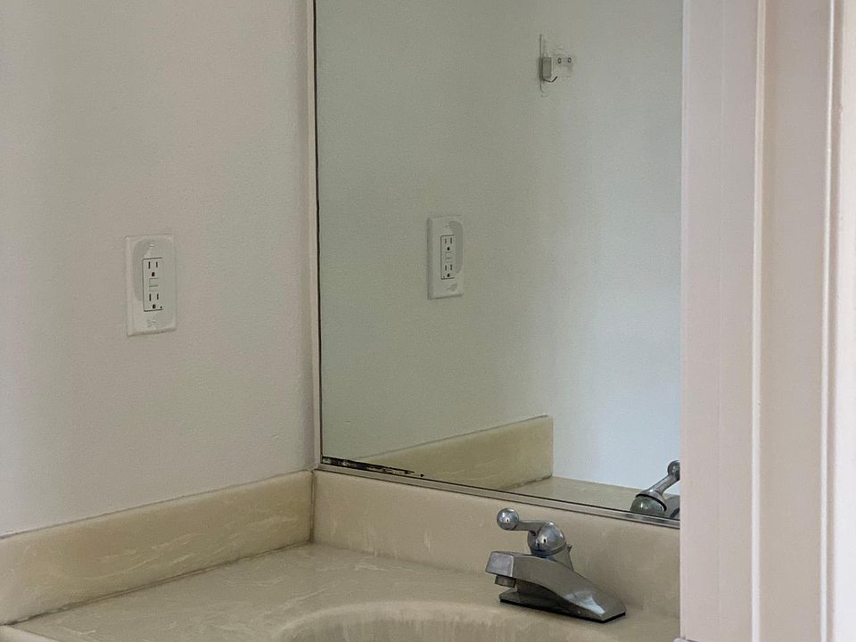 loft half bathroom