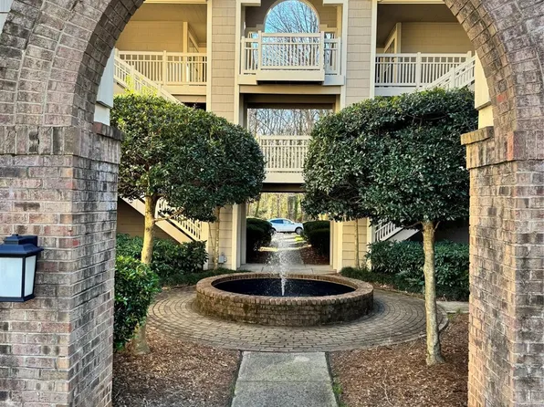 5011 Sharon Rd Unit O, Charlotte, NC 28210