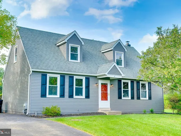 575 Hagey Rd, Harleysville, PA 19438