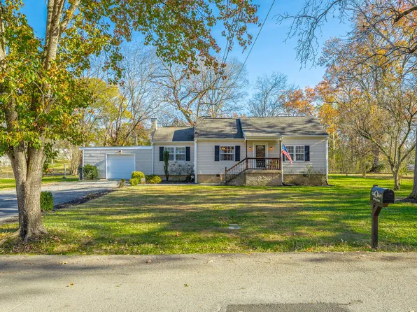 140 Park St, Chickamauga, GA 30707