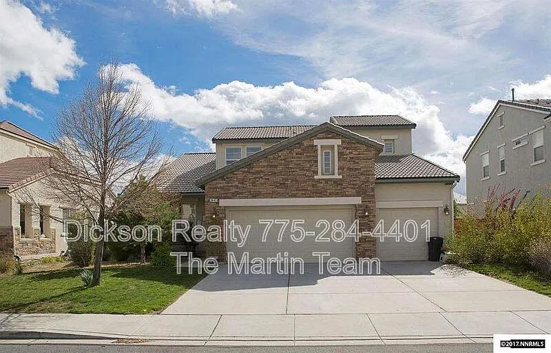 2441 Hibernica Ln photo 1