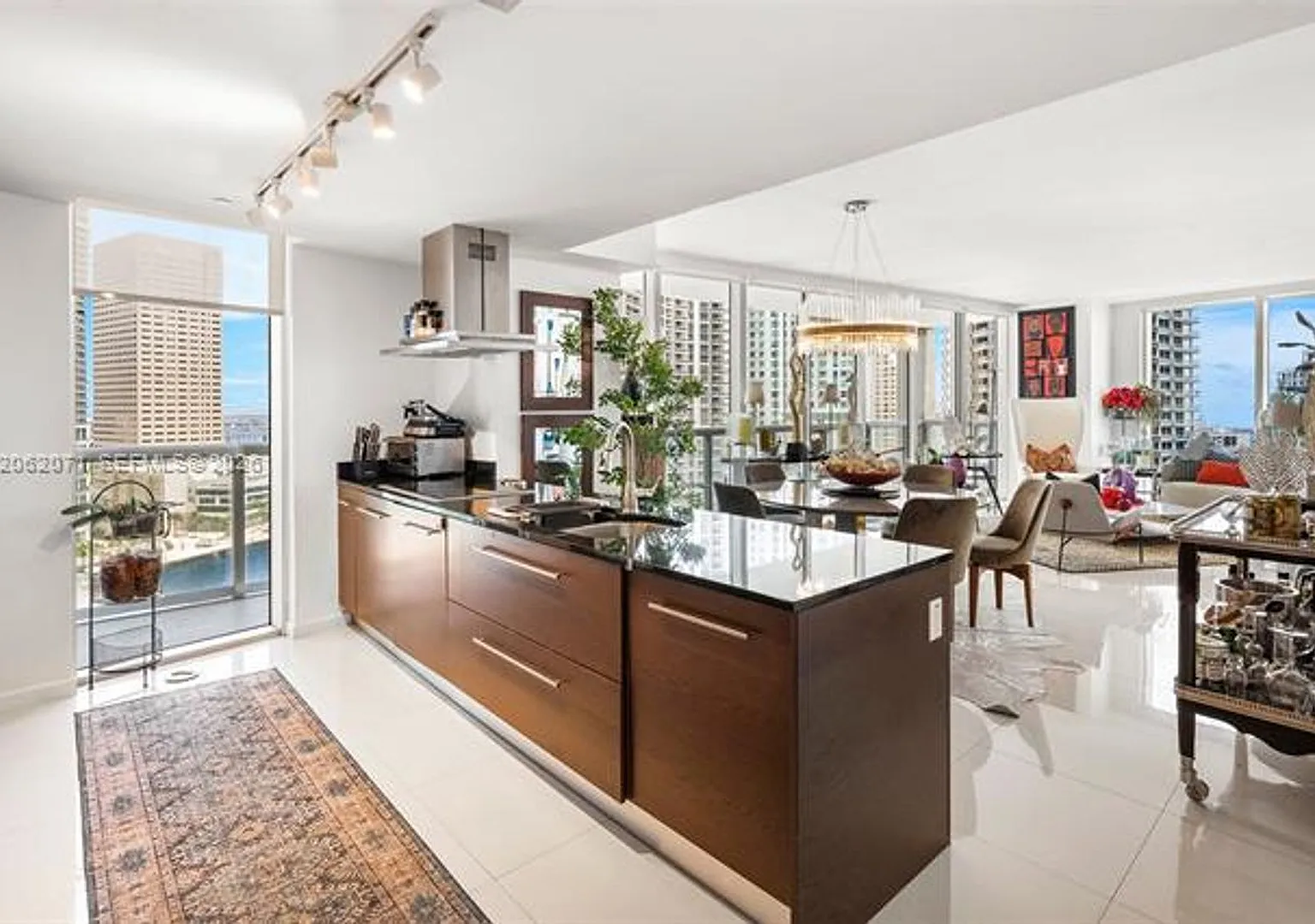 495 Brickell Ave cu-1802, Miami, FL 33131 — Photo 3