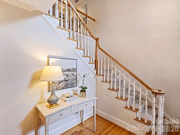 5th image of 8929 Challis Hill Ln