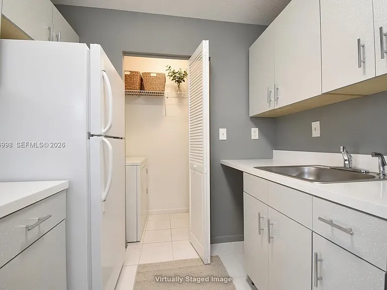 20741 NE 4th Ct #104 — Photo 34