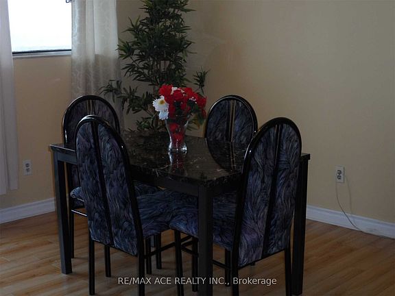 5th image of 2130 Weston Rd #906