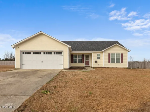 219 Cherry Blossom Drive, Richlands, NC 28574