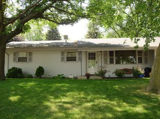 6501 W Plainfield Ave, Greenfield, WI 53220