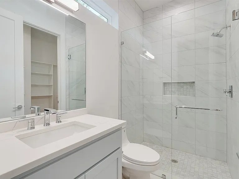6135 Velasco Ave — Photo 19