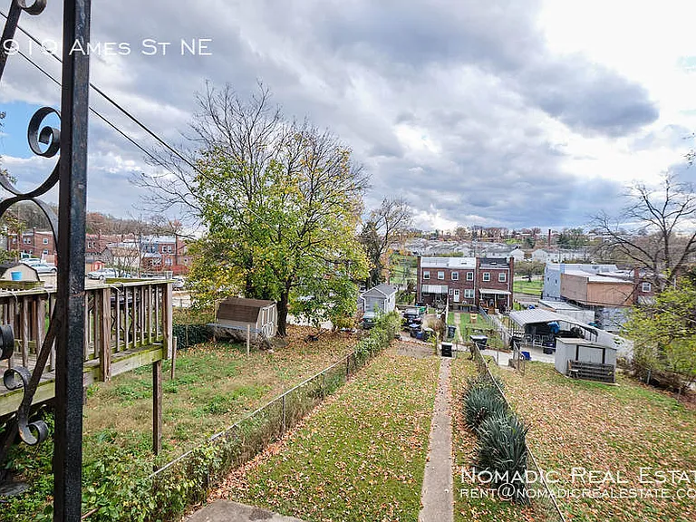 3919 Ames St NE — Photo 27