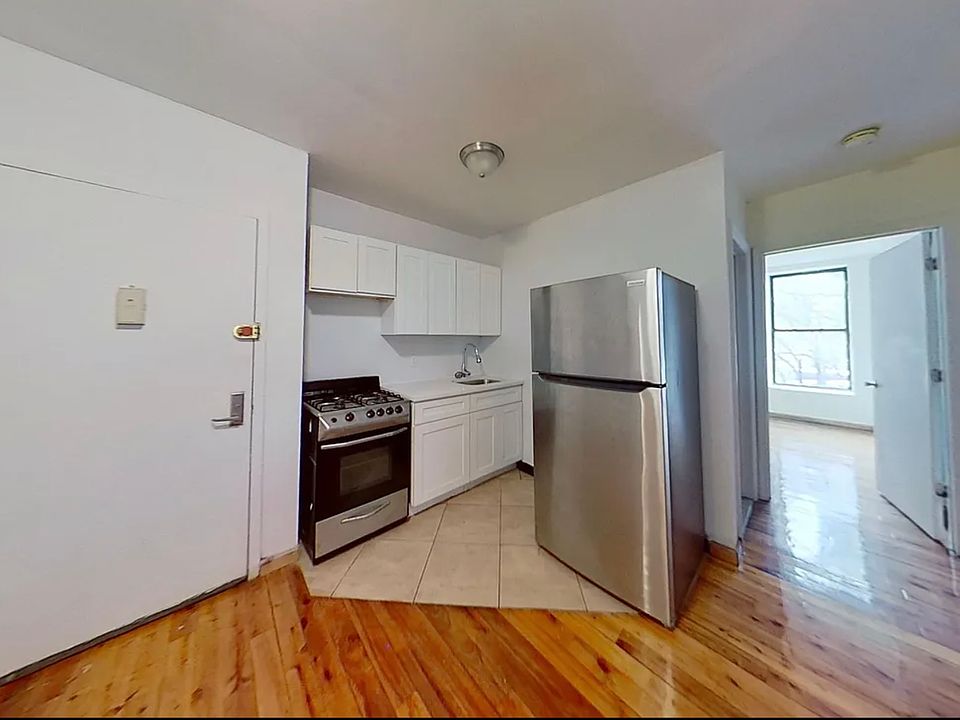 1st image of 493 9th Ave APT 3D