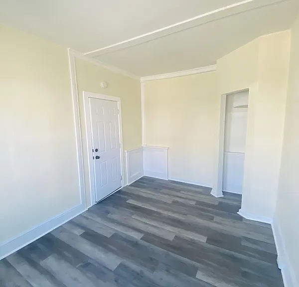 144 W Jackson St #A — Photo 7