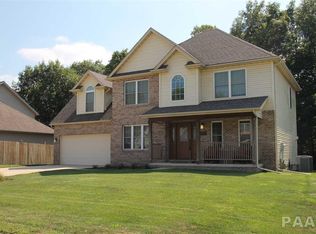 129 Cracklewood Ln, East Peoria, IL